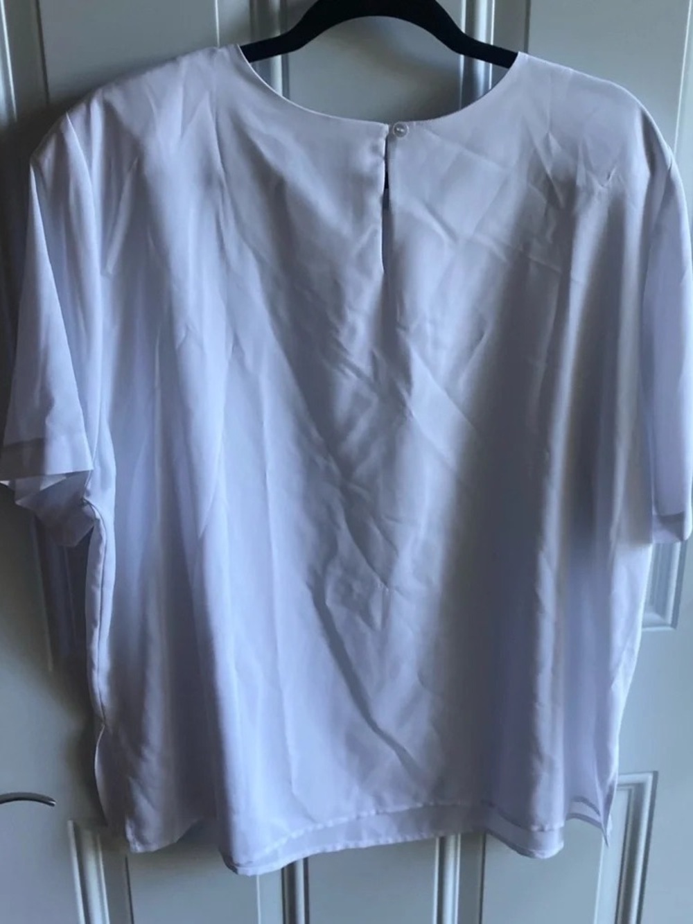 Classic White Short-Sleeve Men’s Shirt - Lightweight Comfort